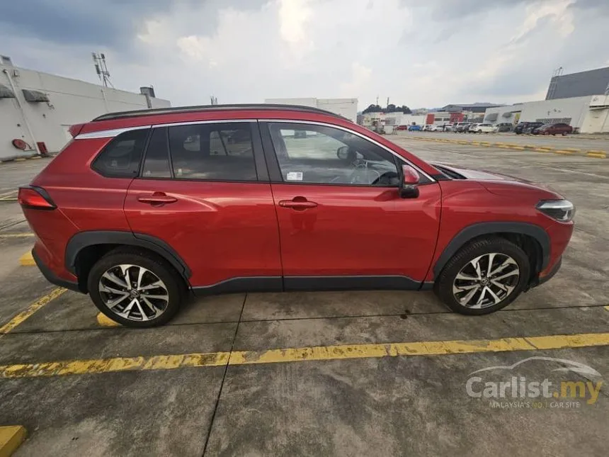 2022 Toyota Corolla Cross V SUV