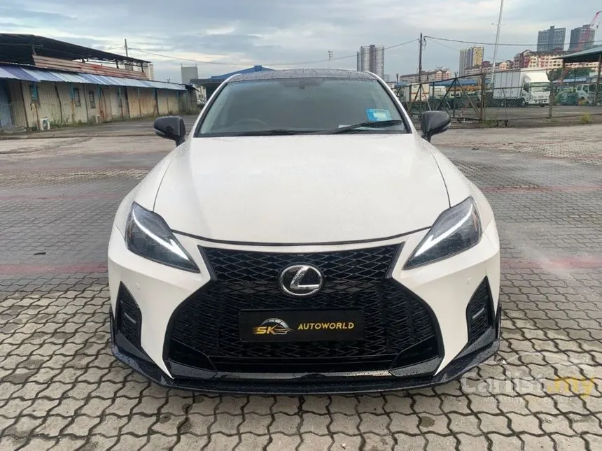 2011 Lexus IS 250 Luxury Sedan