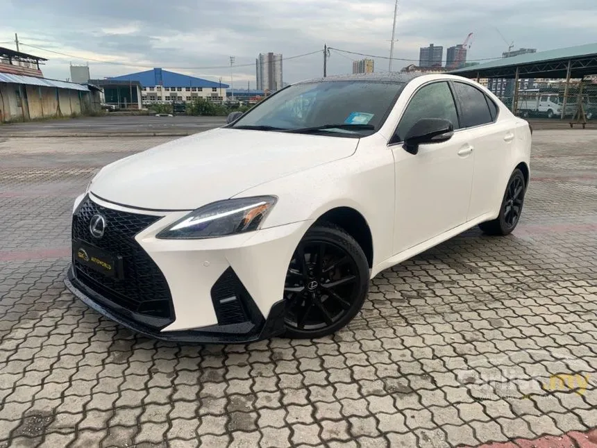 2011 Lexus IS 250 Luxury Sedan