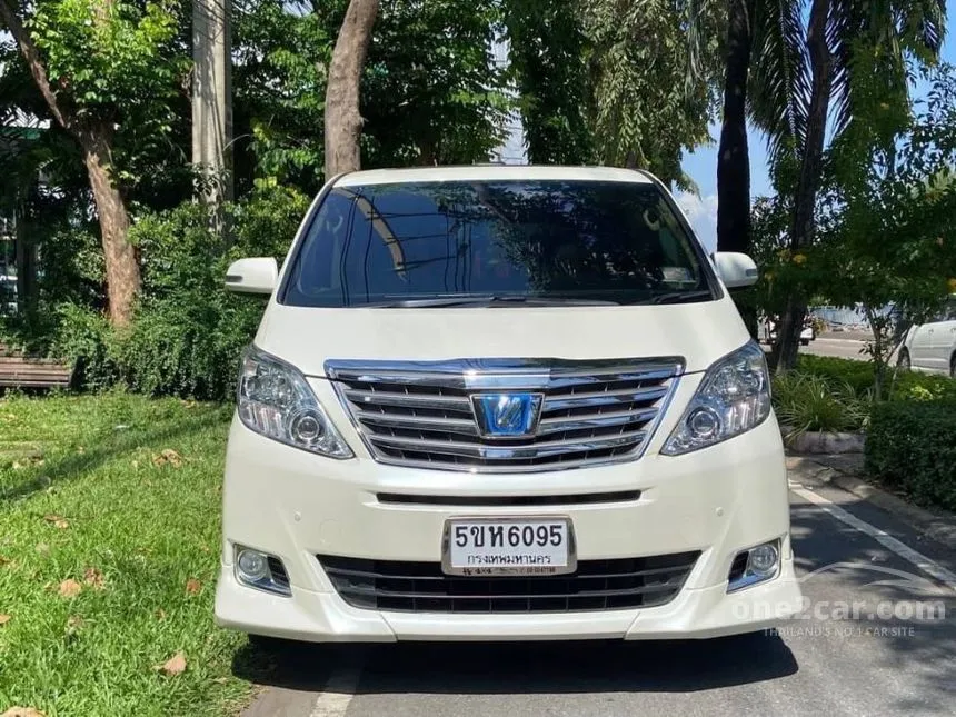 2012 Toyota Alphard HV Van