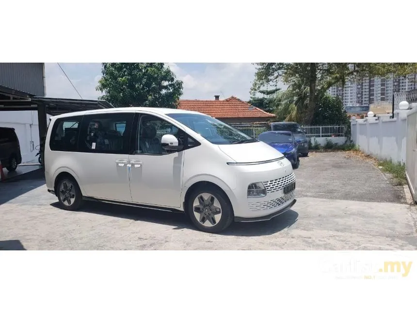 2025 Hyundai Staria Prime (10-seater) MPV