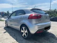 2013 Kia Rio 1.4 SX Hatchback push start, sun roof