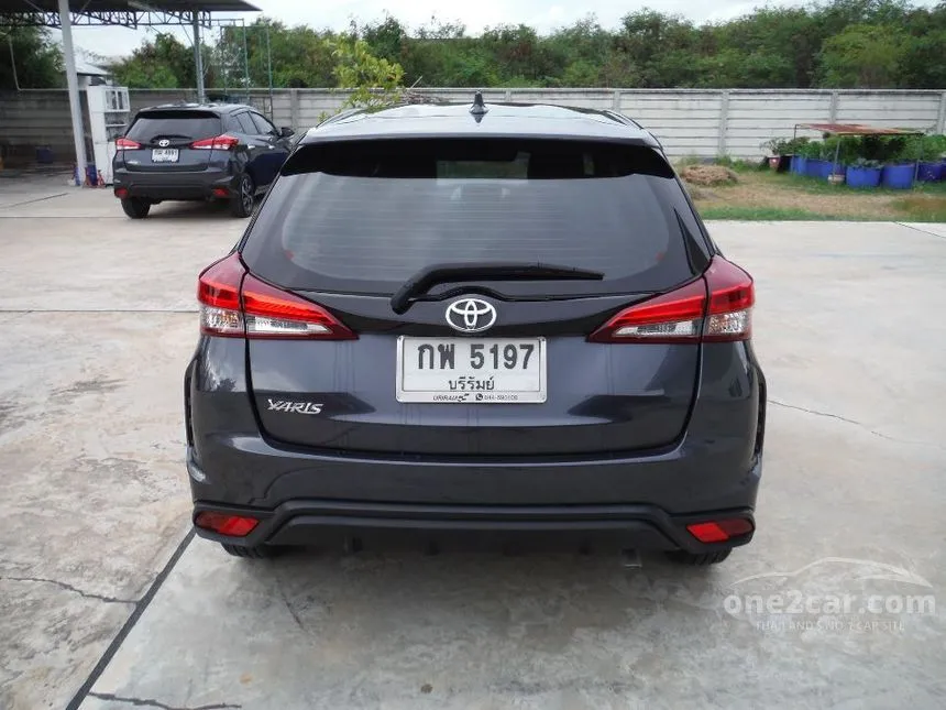 2023 Toyota YARIS Sport Hatchback