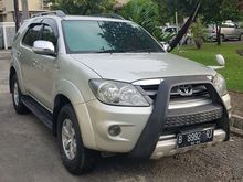 2008 Toyota Fortuner 2.5 G SUV diesel manual