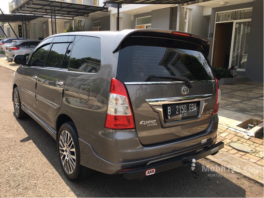 Jual Mobil  Toyota Kijang Innova  2012  E  2 0 di DKI Jakarta 