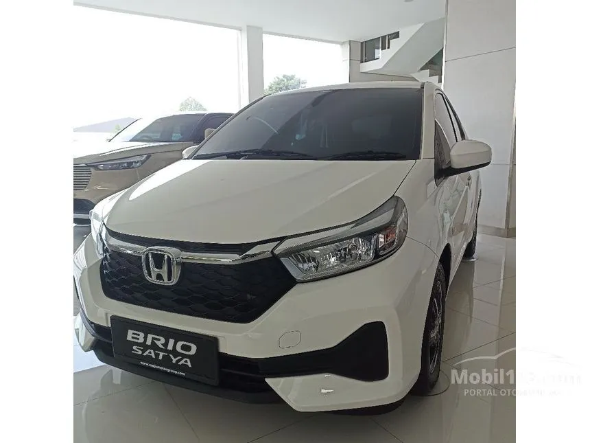 Jual Mobil Honda Brio 2024 E Satya 1.2 di DKI Jakarta Manual Hatchback Putih Rp 162.800.000