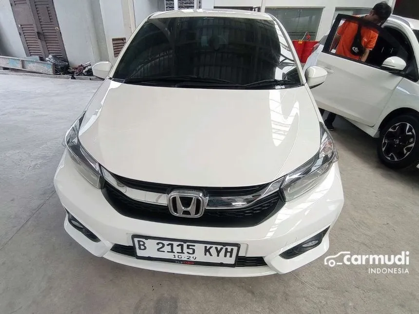 Jual Mobil Honda Brio 2021 Satya E 1.2 di Jawa Barat Manual Hatchback Putih Rp 140.000.000