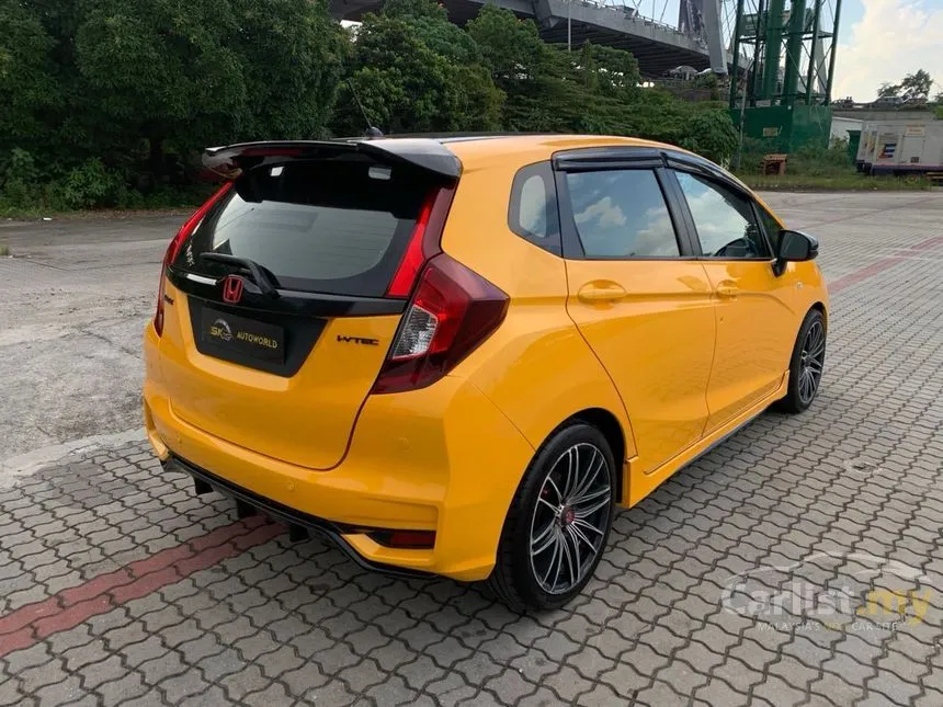 2016 Honda Jazz E Hatchback