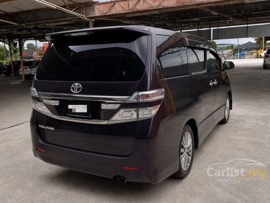 2013 Toyota Vellfire Z Golden Eyes MPV