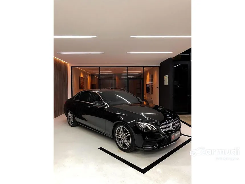 2018 Mercedes-Benz E300 AMG Line Sedan