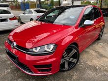 2014 Volkswagen Golf 2.0 R Tech Pack Hatchback ( FULL SERVICE RECORD 50K KM)