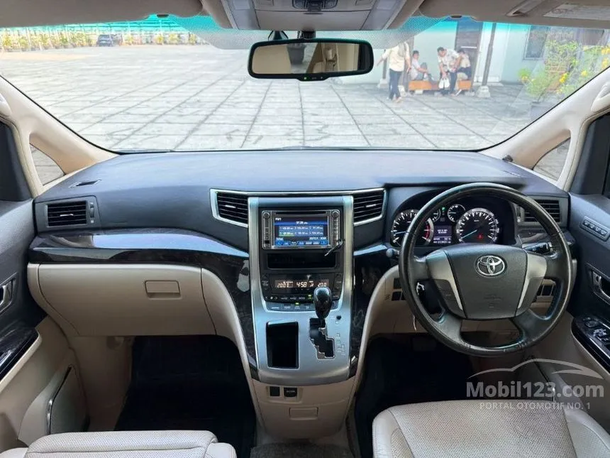 2012 Toyota Alphard VQ MPV