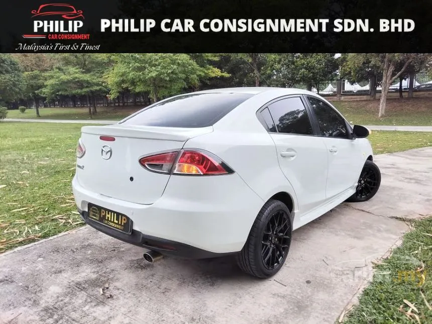 2010 Mazda 2 R Sedan