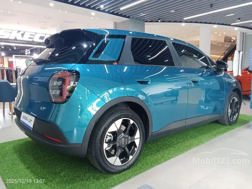 2026 GAC AION UT Premium Hatchback