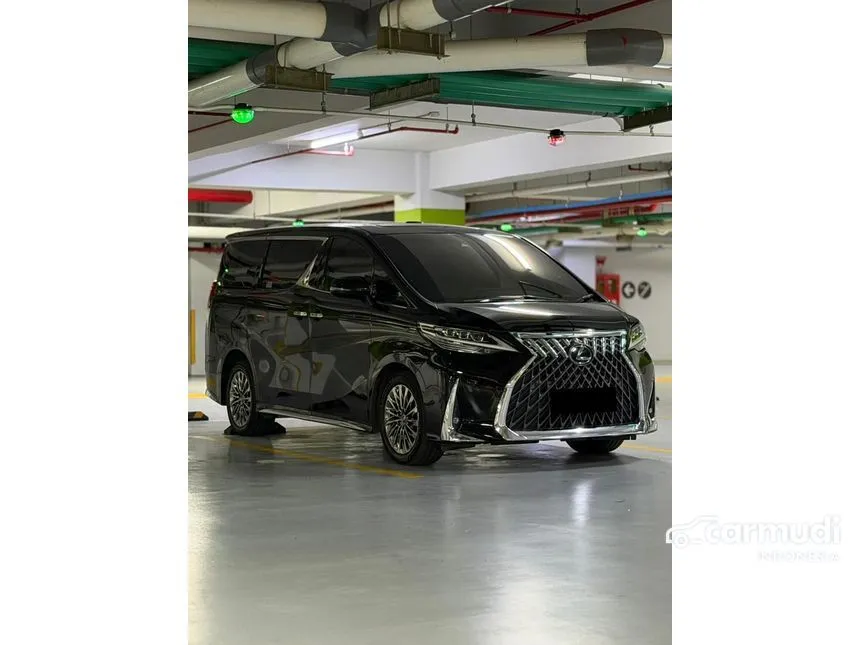2020 Lexus LM 350 4 Seater MPV