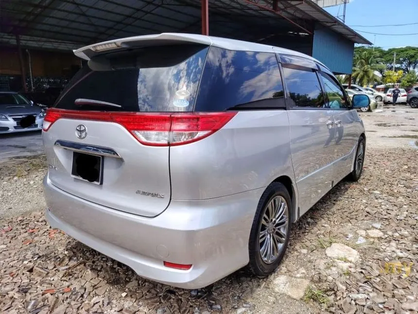 2010 Toyota Estima Aeras MPV