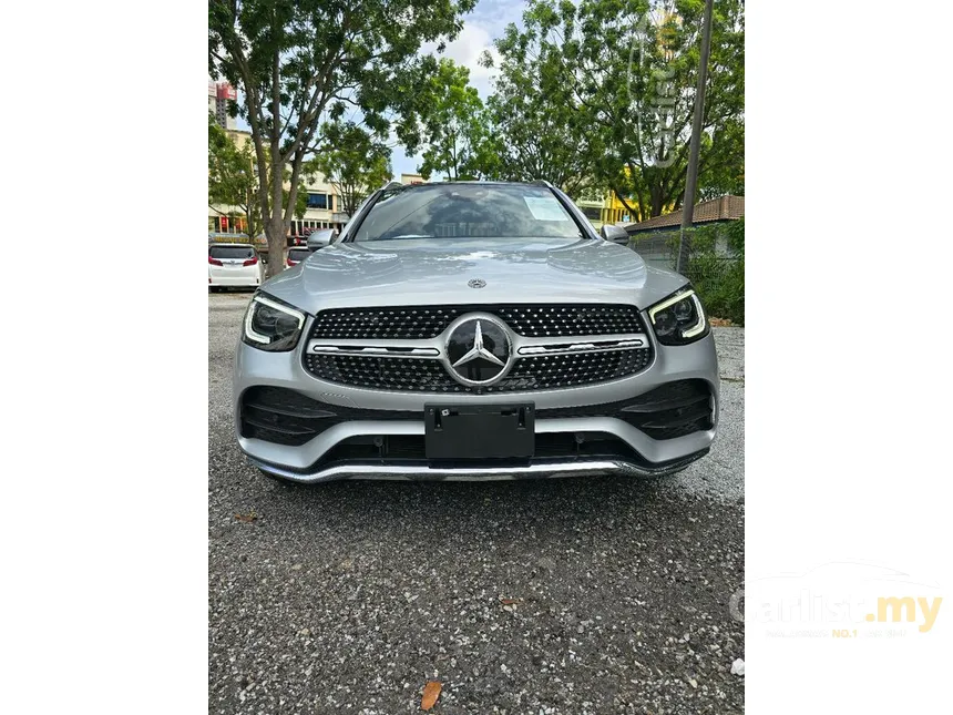 2020 Mercedes-Benz GLC300 4MATIC AMG Line SUV