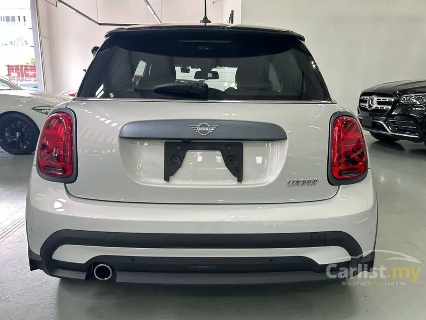 2022 MINI 3 Door Cooper SE Hatchback