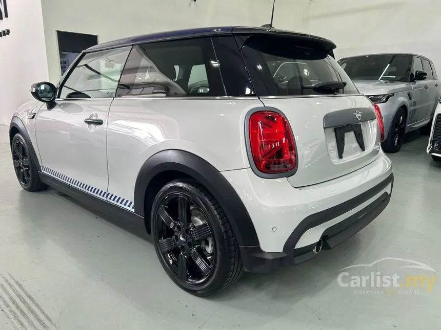2022 MINI 3 Door Cooper SE Hatchback