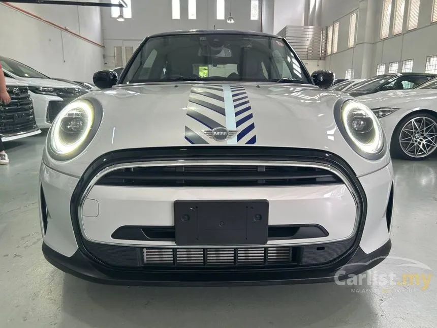 2022 MINI 3 Door Cooper SE Hatchback