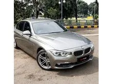 2018 BMW 320i 2.0 Luxury Sedan