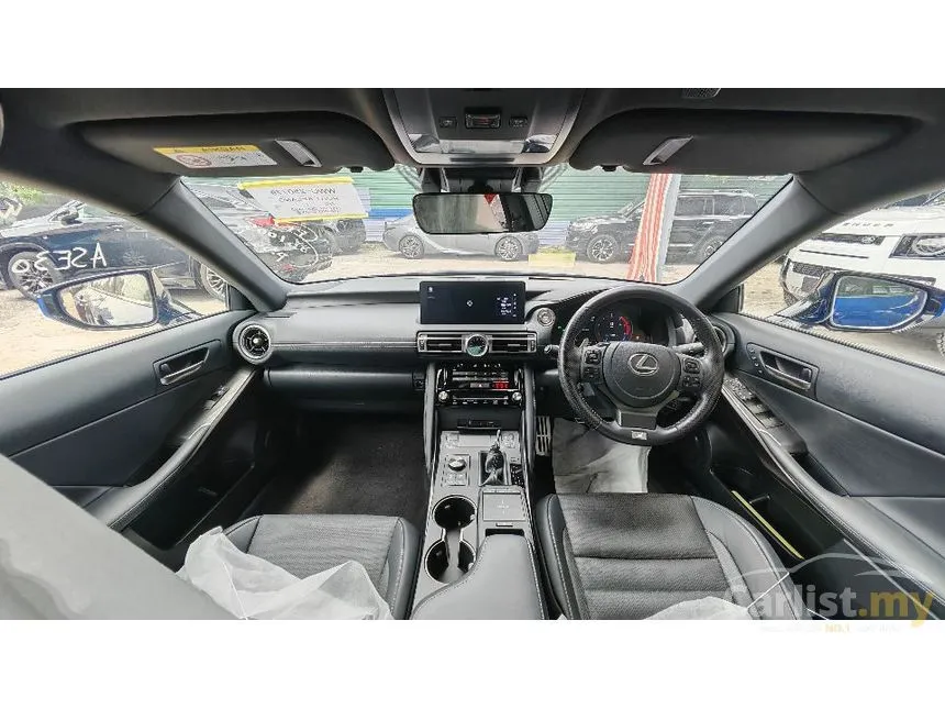 2021 Lexus IS 300 F Sport Sedan