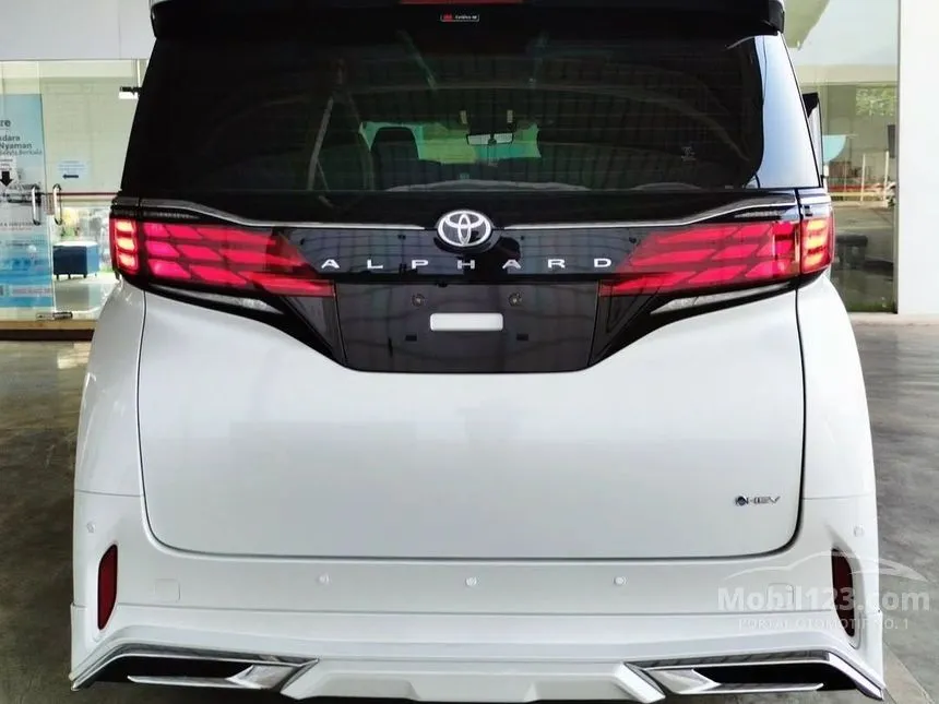 2025 Toyota Alphard HEV (Premium Color) MPV