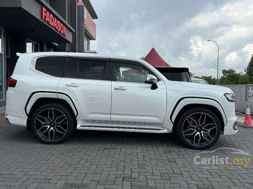 2023 Toyota Land Cruiser J300 ZX Modellista 7 Seater SUV