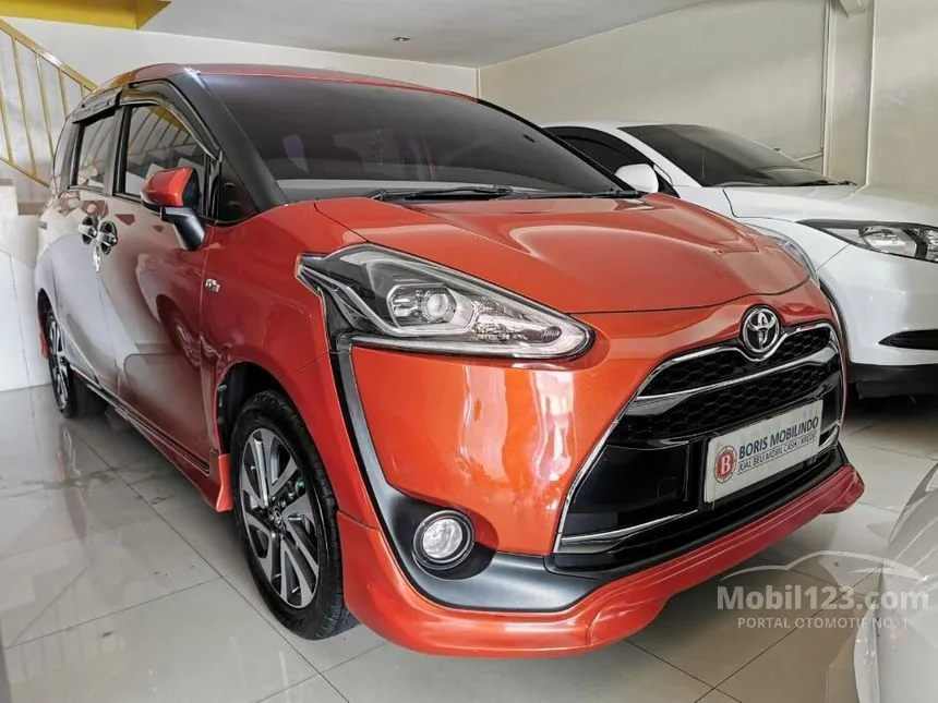 Jual Mobil Toyota Sienta 2016 Q 1.5 di DKI Jakarta Automatic MPV Orange Rp 180.000.000