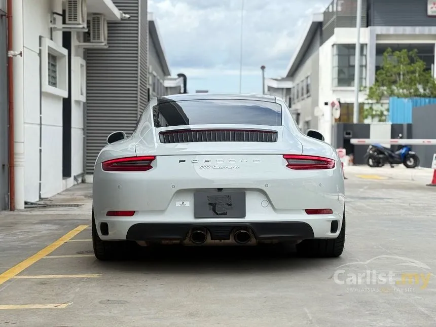 2018 Porsche 911 Carrera Coupe