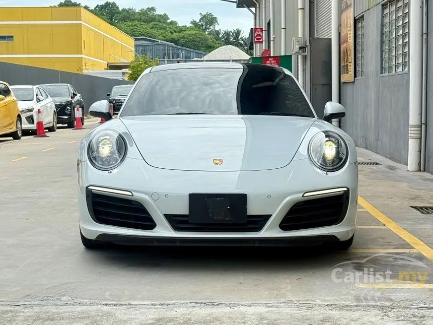 2018 Porsche 911 Carrera Coupe