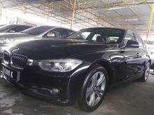 2015 BMW 320i 2.0 Sport Line Sedan