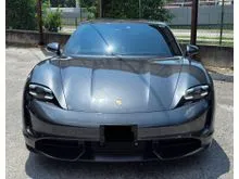 2021 Porsche Taycan 0.0 Turbo S Sedan Carbon Pack Olea Club Interior