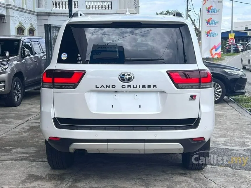 2021 Toyota Land Cruiser GR Sport SUV