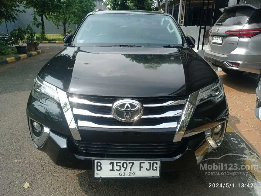 Jual Mobil Toyota Fortuner 2019 VRZ 2.4 di Jawa Barat Automatic SUV Hitam Rp 399.000.000