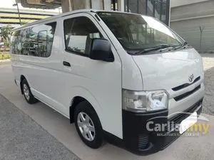 2017 Toyota Hiace 2.5 Window Van Van