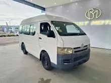 2010 Toyota Hiace 2.7 Window Van Van