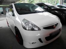 2008 Honda Jazz 1.5 VTEC Hatchback -- WELL MAINTAINED --