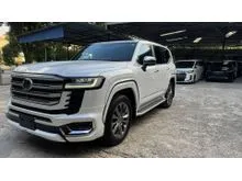 2023 Toyota Land Cruiser 3.3 J300 ZX SUV UNREGISTER FULL LOADED 5A BLACK INTERIOR ORI MODELISTA COOL BOX REAR ENTERTAINMENT JBL SOUND SYSTEM ORI 4CAM
