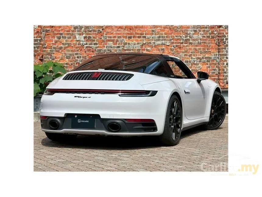 2023 Porsche 911 Targa 4S Convertible