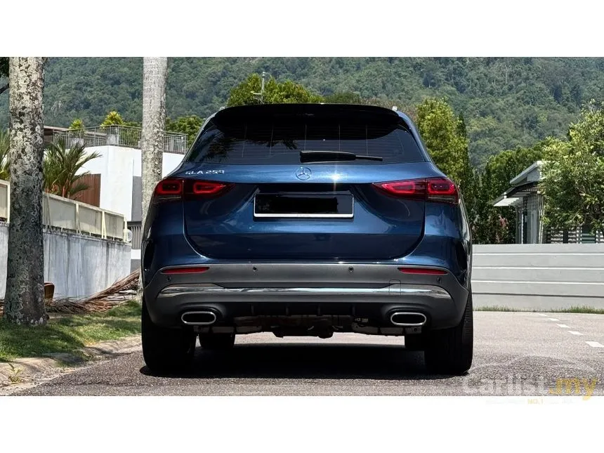 2023 Mercedes-Benz GLA250 AMG Line SUV
