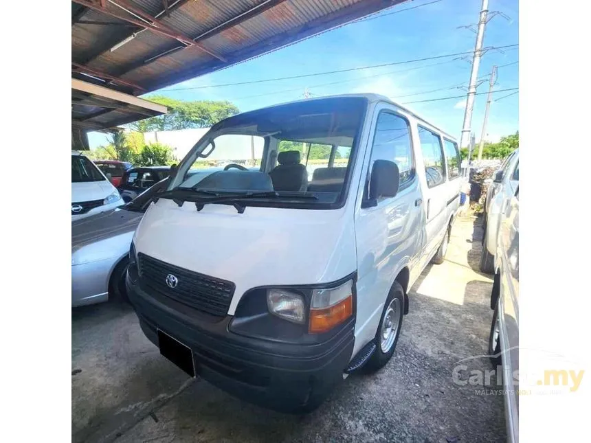 2005 Toyota Hiace Van