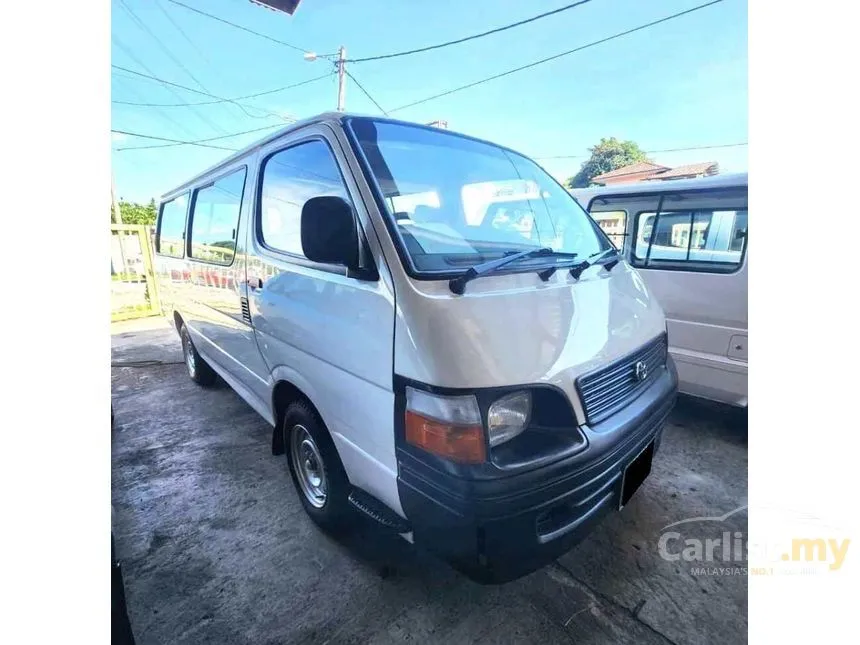 2005 Toyota Hiace Van