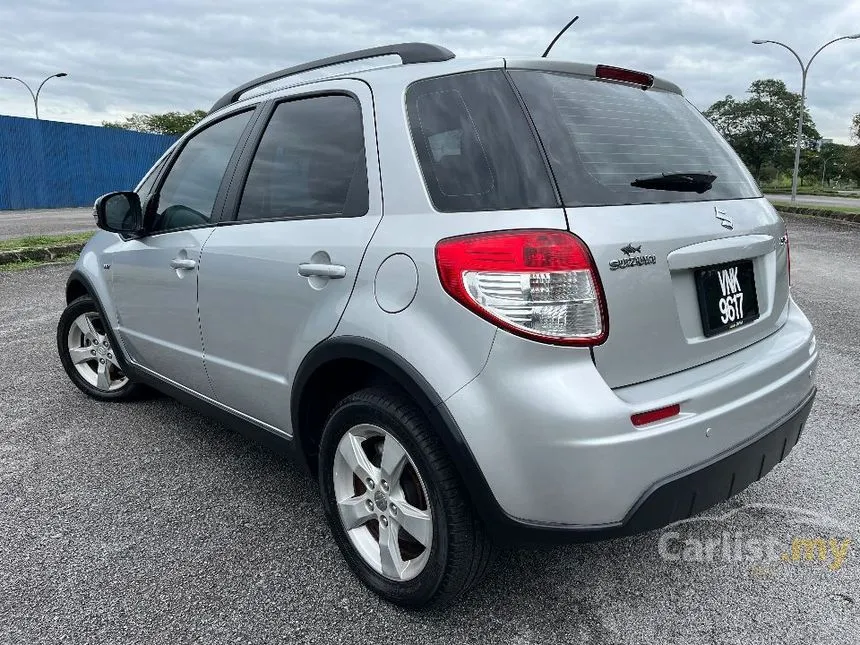 2011 Suzuki SX4 Hatchback