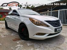 ( TRUE YEAR MADE 2011 ) Hyundai Sonata 2.0 High Spec (A) ONE OWNER , PANORAMIC ROOF , KEYLESS PUSH START