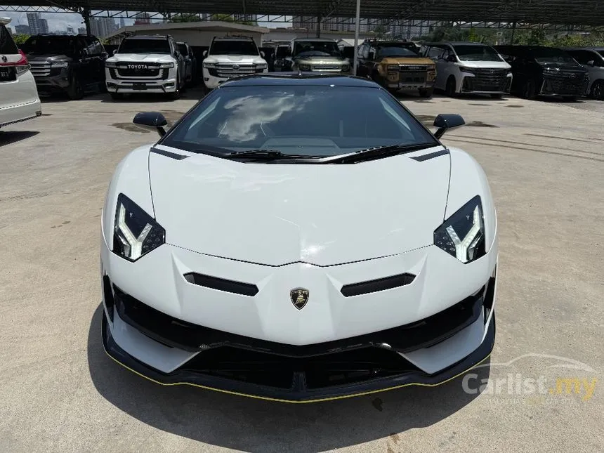 2019 Lamborghini Aventador SVJ Coupe