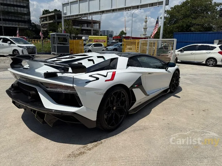 2019 Lamborghini Aventador SVJ Coupe