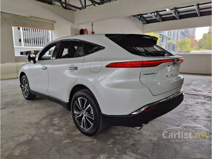 2025 Toyota Harrier Luxury SUV