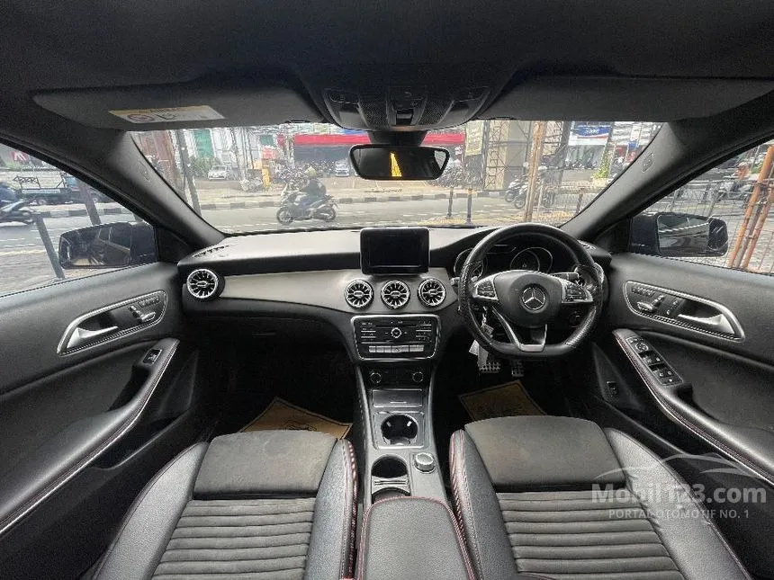 2019 Mercedes-Benz GLA200 AMG Line SUV