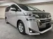 Recon 2018 Toyota Vellfire 2.5 X MPV KING